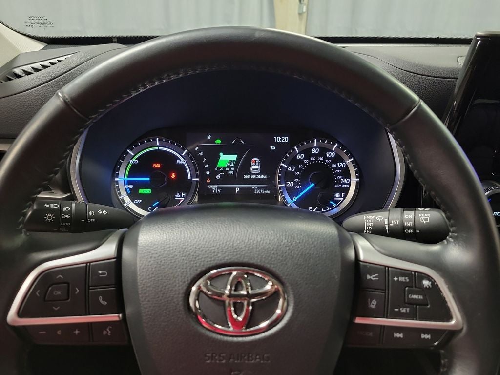 2023 Toyota Highlander Hybrid XLE