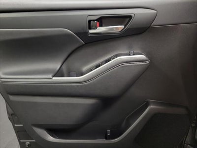 2023 Toyota Highlander Hybrid XLE