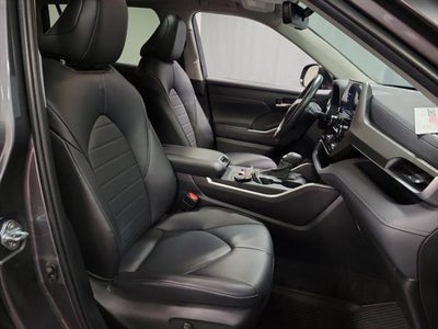 2023 Toyota Highlander Hybrid XLE