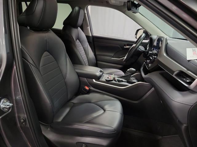 2023 Toyota Highlander Hybrid XLE