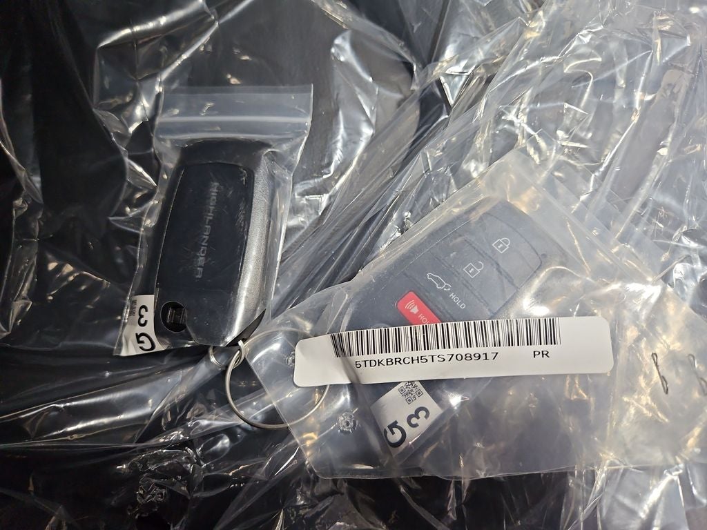 2026 Toyota Highlander Hybrid XLE