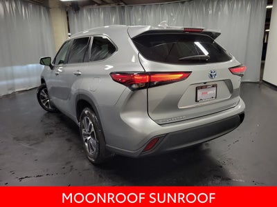 2023 Toyota Highlander Hybrid XLE