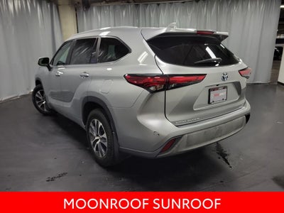 2023 Toyota Highlander Hybrid XLE