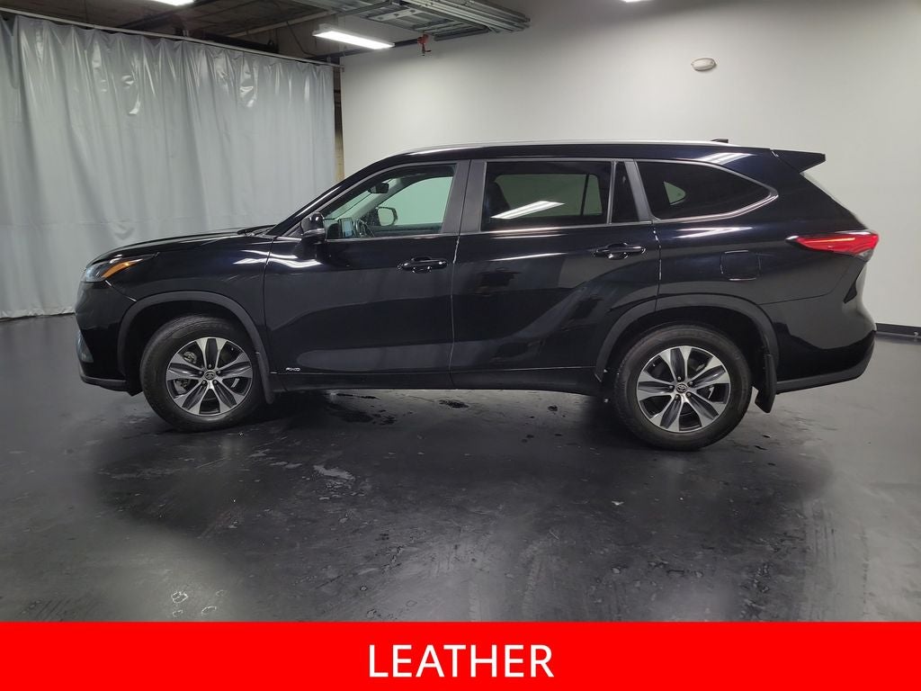 2023 Toyota Highlander Hybrid XLE