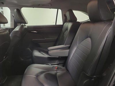 2023 Toyota Highlander Hybrid XLE