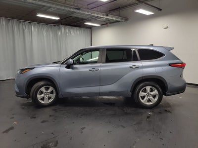 2023 Toyota Highlander LE