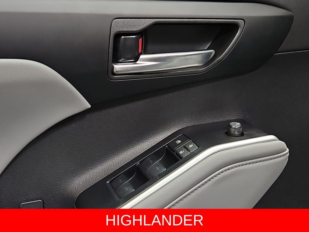 2026 Toyota Highlander XLE