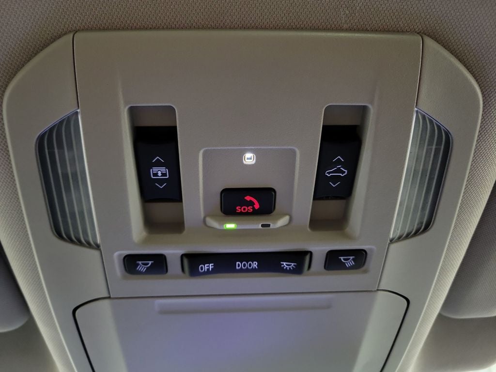 2025 Toyota Highlander Platinum