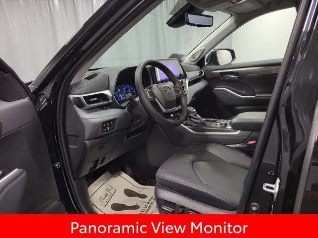 2025 Toyota Highlander Platinum
