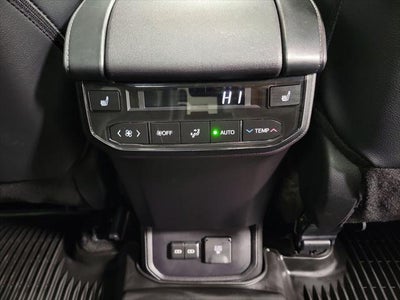 2025 Toyota Highlander Platinum