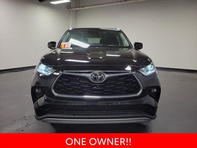 2025 Toyota Highlander Platinum