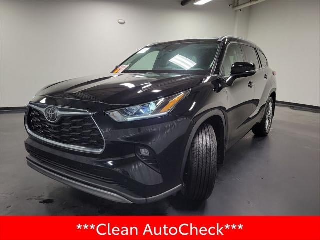 2025 Toyota Highlander Platinum