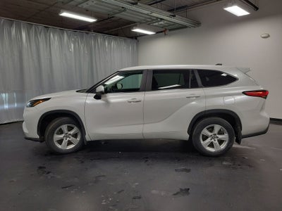 2023 Toyota Highlander LE