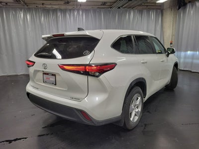 2023 Toyota Highlander LE