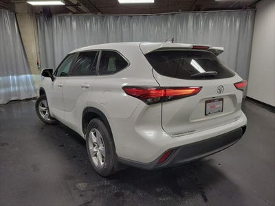 2023 Toyota Highlander LE
