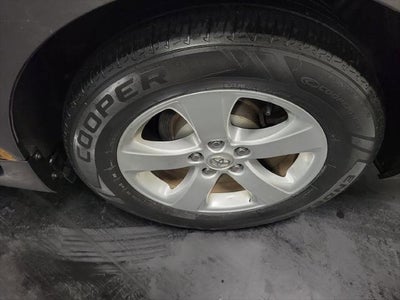 2014 Toyota Sienna LE 8 Passenger