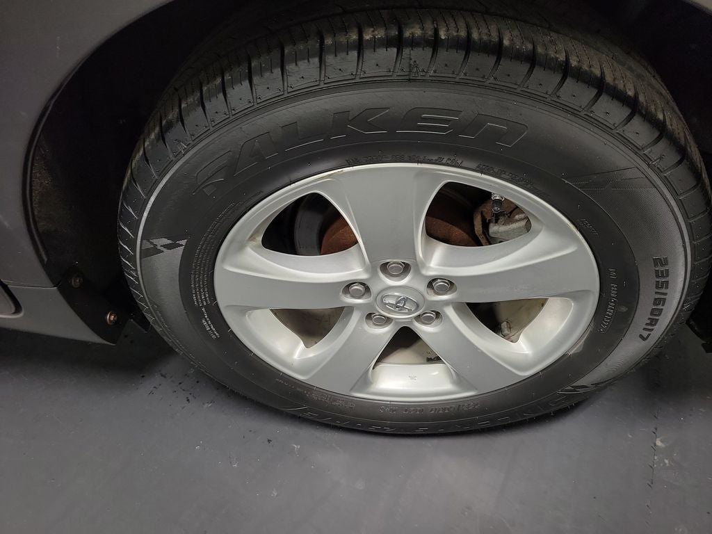 2013 Toyota Sienna LE 8 Passenger