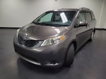 2013 Toyota Sienna LE 8 Passenger