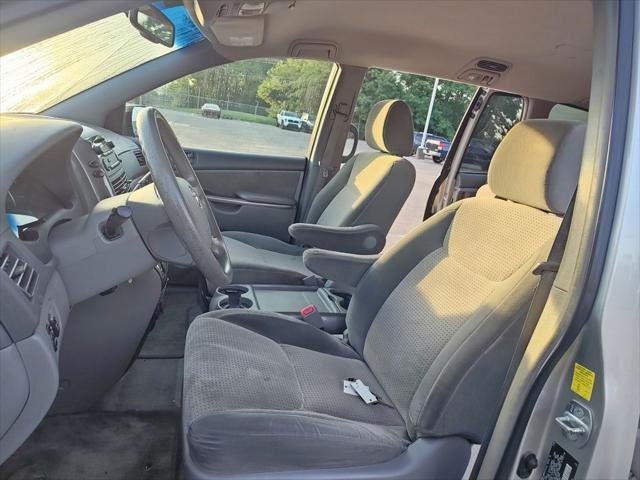 2010 Toyota Sienna LE