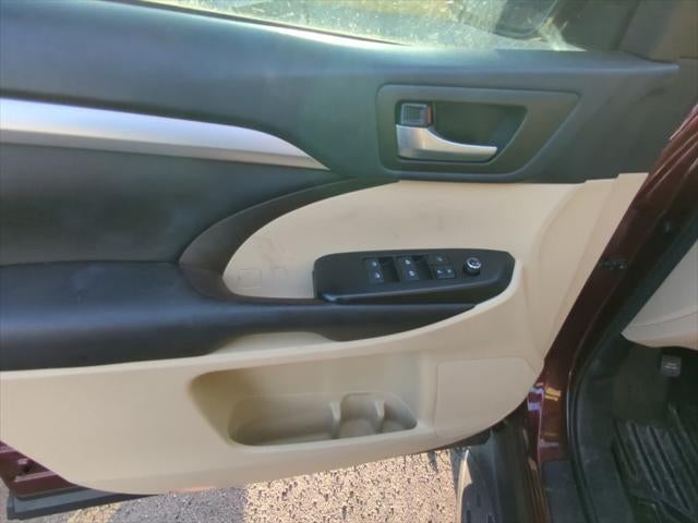 2016 Toyota Highlander XLE V6