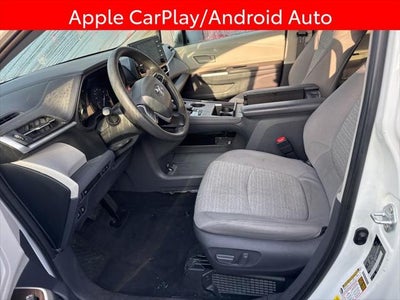 2021 Toyota Sienna LE 8 Passenger