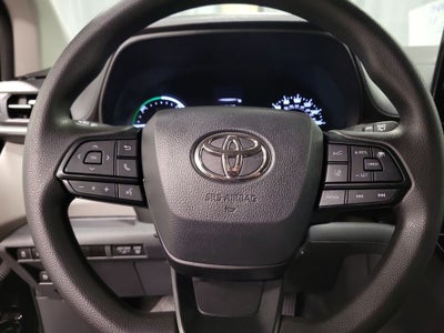 2024 Toyota Sienna LE 8 Passenger