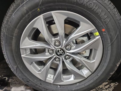 2026 Toyota Sienna LE 8 Passenger