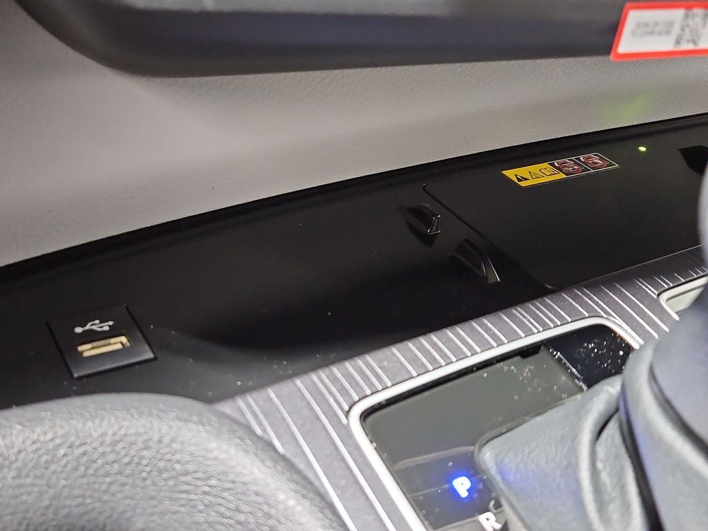 2026 Toyota Sienna LE 8 Passenger