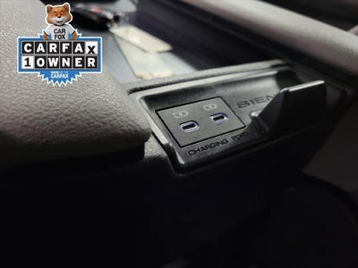 2025 Toyota Sienna LE 8 Passenger