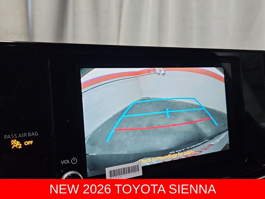2026 Toyota Sienna LE 8 Passenger