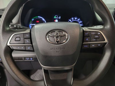 2021 Toyota Sienna LE 8 Passenger