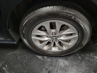 2021 Toyota Sienna LE 8 Passenger