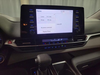 2021 Toyota Sienna LE 8 Passenger