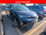 2022 Toyota Sienna LE 8 Passenger