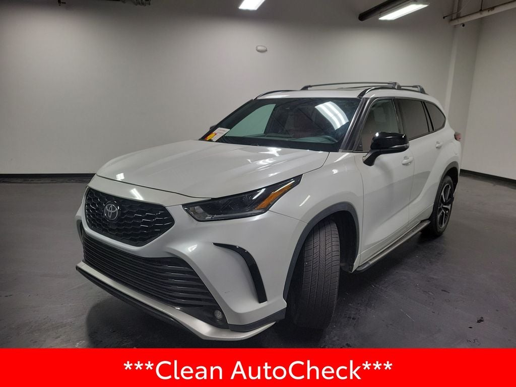 2022 Toyota Highlander XSE