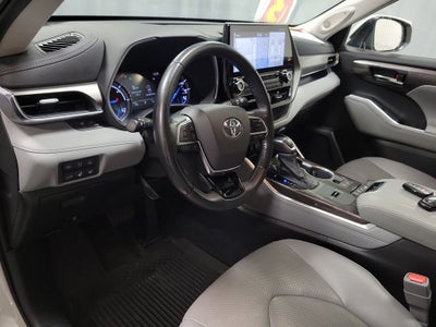 2021 Toyota Highlander Hybrid Limited