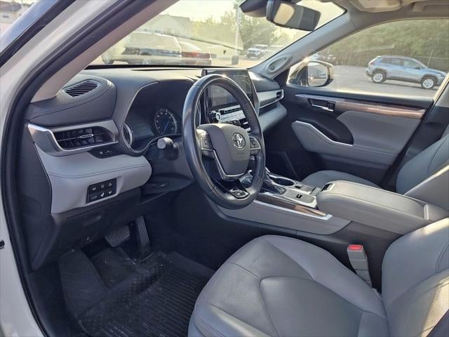 2021 Toyota Highlander Hybrid Limited
