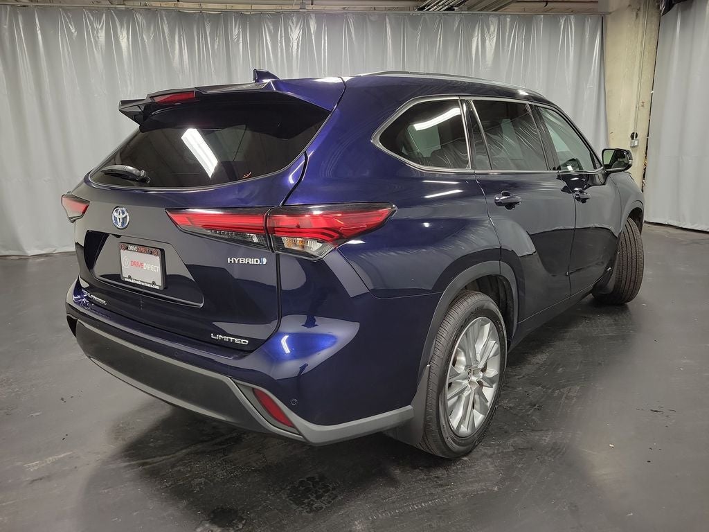2022 Toyota Highlander Hybrid Limited