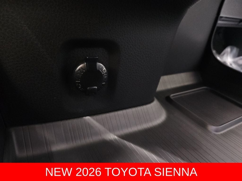 2026 Toyota Sienna XSE 7 Passenger