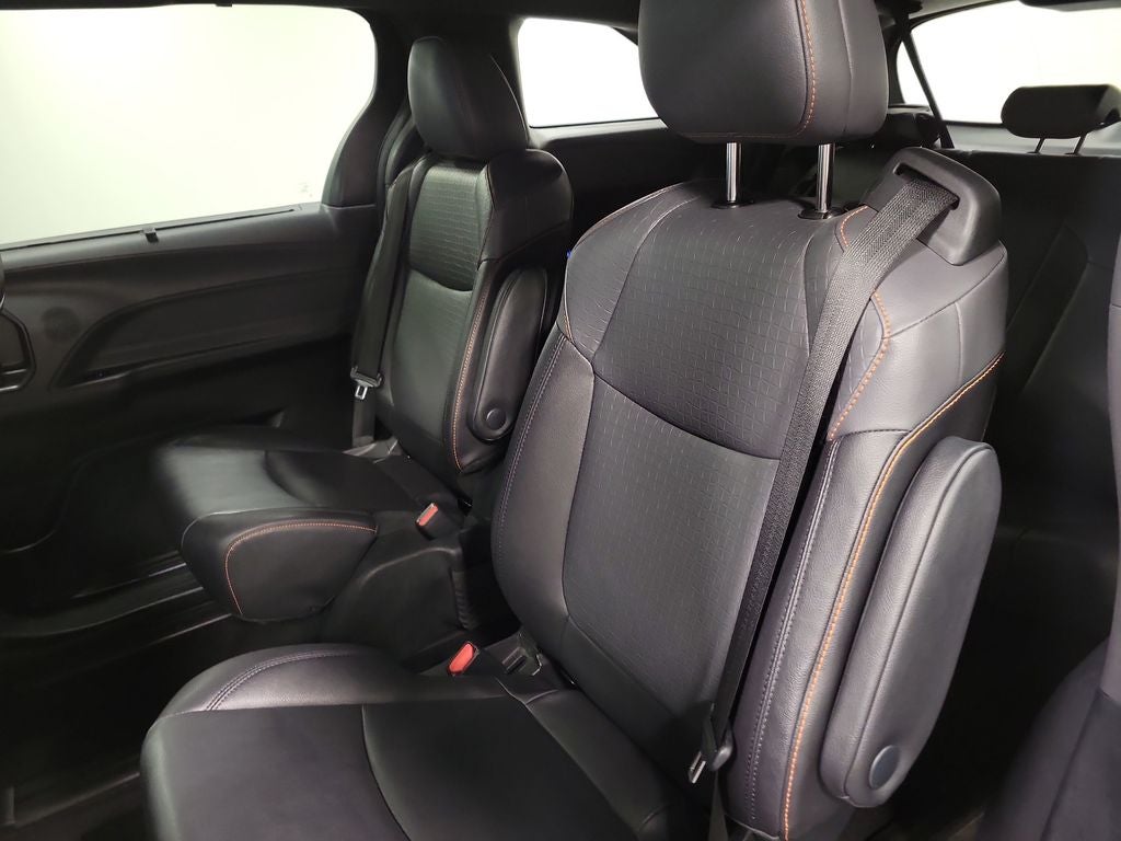 2024 Toyota Sienna XSE 7 Passenger