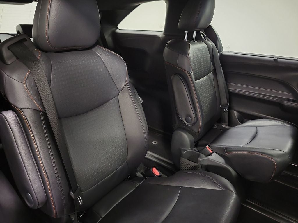 2024 Toyota Sienna XSE 7 Passenger