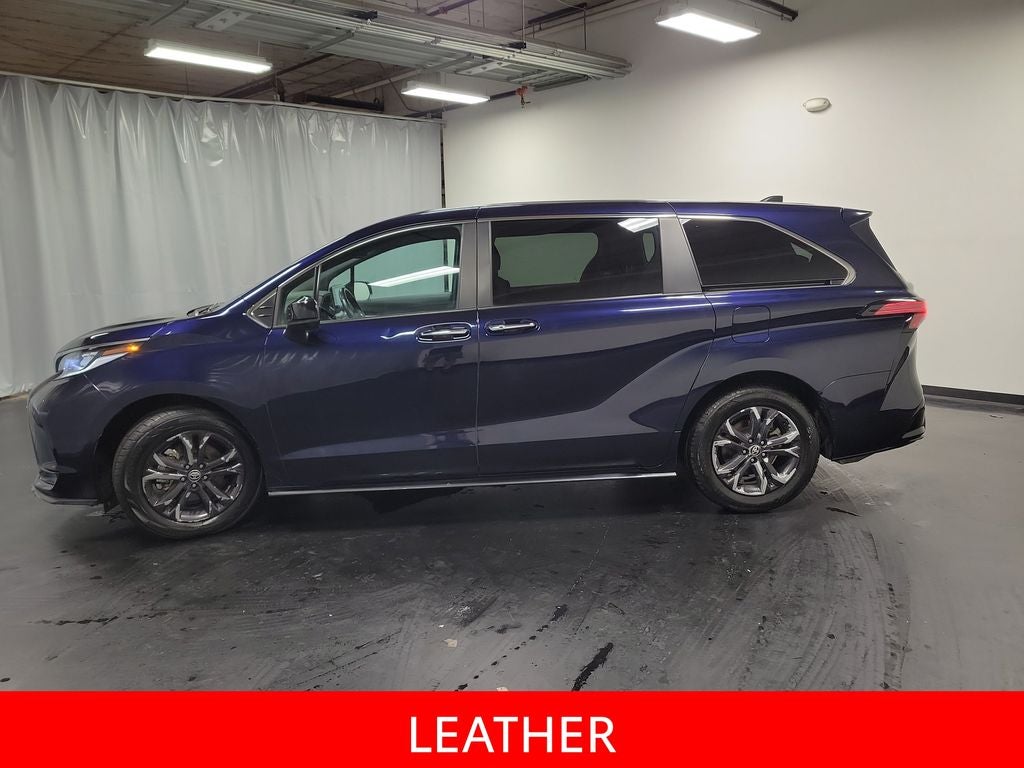 2024 Toyota Sienna XSE 7 Passenger