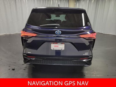 2024 Toyota Sienna XSE 7 Passenger
