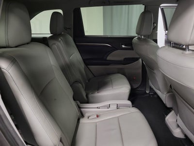 2016 Toyota Highlander Limited