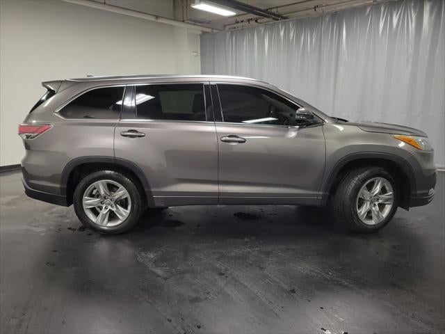 2016 Toyota Highlander Limited