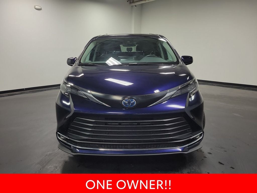 2024 Toyota Sienna XLE 7 Passenger