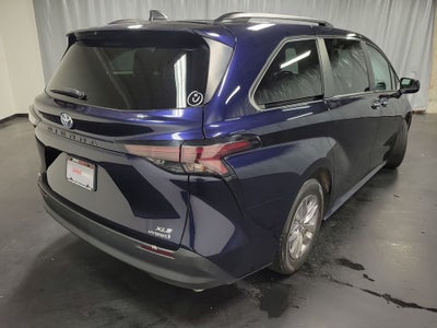 2024 Toyota Sienna XLE 7 Passenger