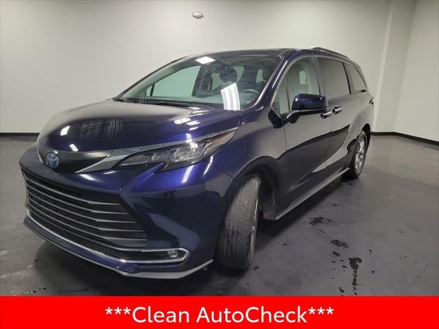 2024 Toyota Sienna XLE 7 Passenger