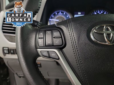 2017 Toyota Sienna Limited 8 Passenger