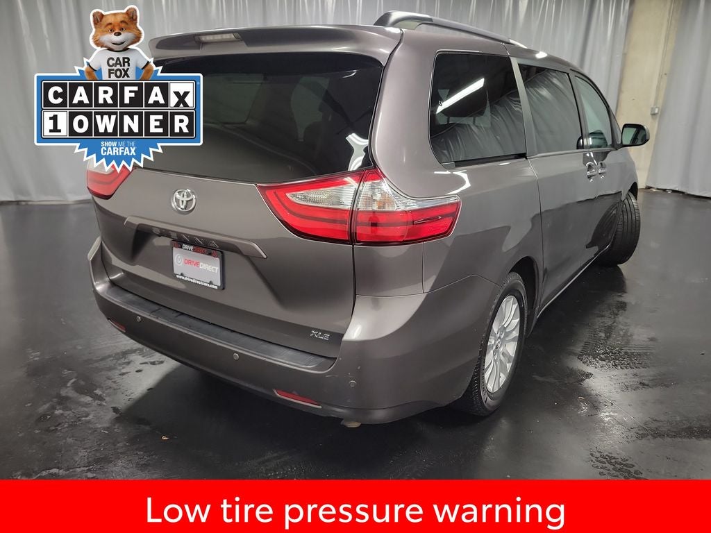 2017 Toyota Sienna Limited 8 Passenger